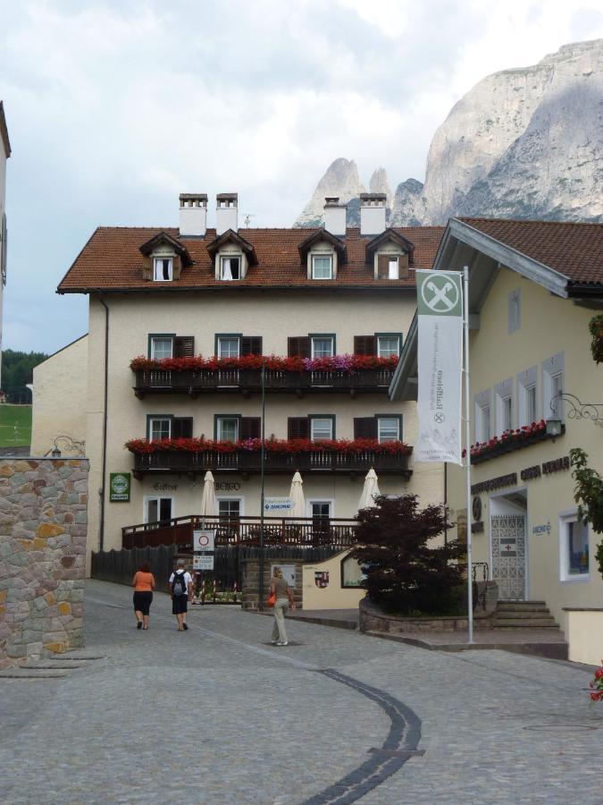 Gasthof Albergo Kreuzwirt فِيي المظهر الخارجي الصورة